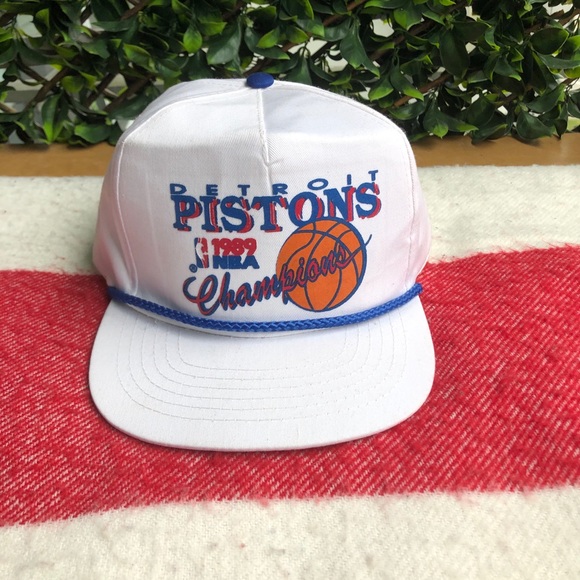 Vintage Detroit Pistons snapback